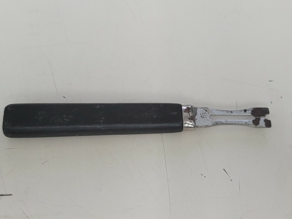 INDUSTRIAL RETAINING RING CO. # T-12 APPLICATOR TOOL - B1