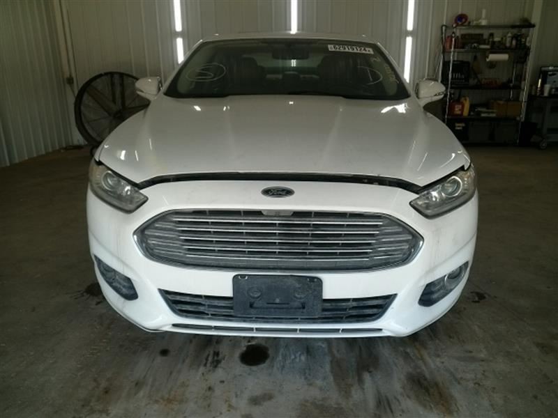 FUSION 2014 High Mounted Stop Light 104699486