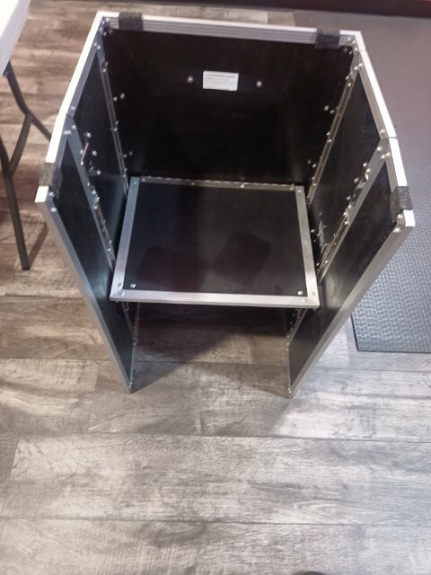 Odyssey Foldable Dj Stand