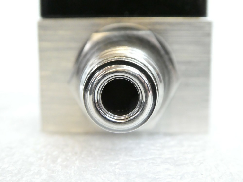 UNIT Instruments UFC-1100 Mass Flow Controller MFC 2 SLM N2 AMAT Working Surplus