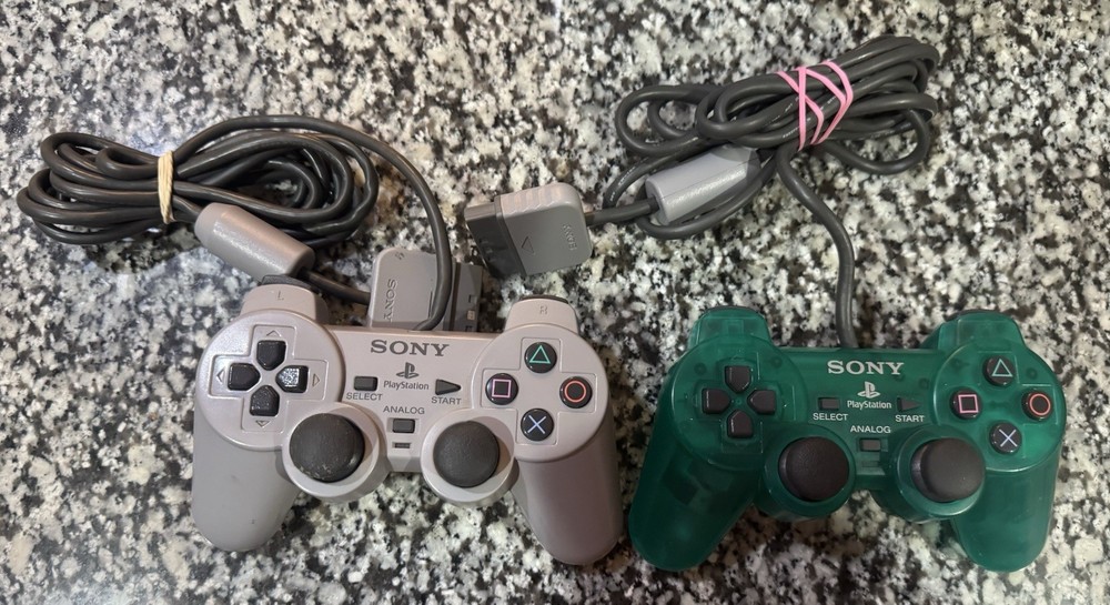 Sony PlayStation PS1 DualShock Controller Grey Emerald Green OEM NOTTESTED