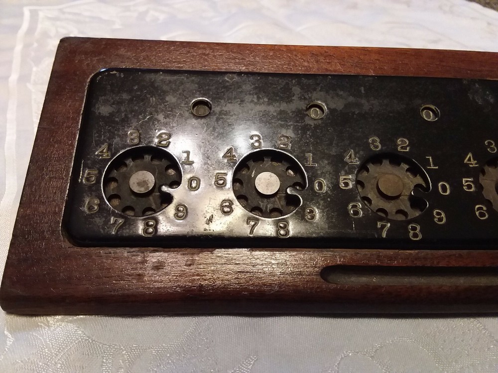 ANTIQUE c.1908 "LIGHTNING CALCULATOR COMPANY" ADDING MACHINE, WOOD BASE,13" L