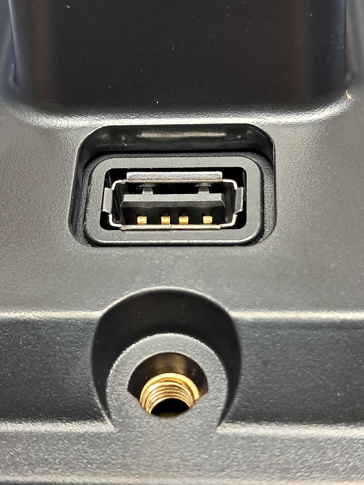 Stages Cycling Stages Bluetooth and Ant+ Console MODEL SIC2 PART# 971-0455 - NEW