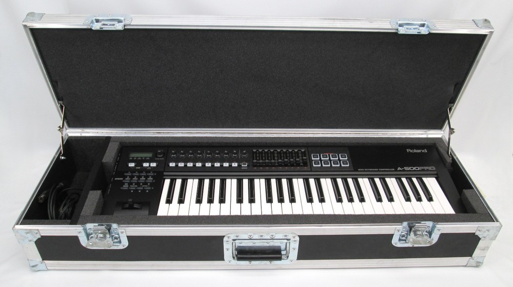 Roland A-500PRO 49-Key MIDI Keyboard Controller w/ Road Case