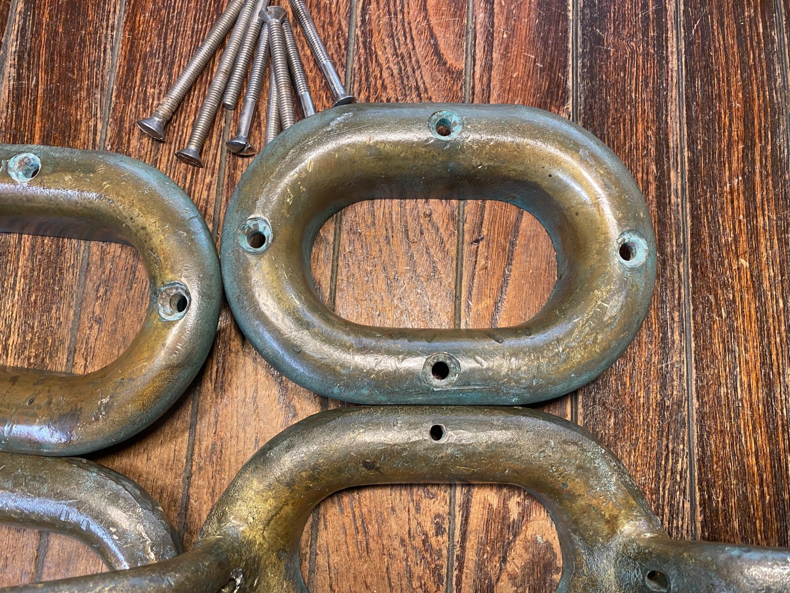 PAIR OF LARGE VINTAGE CAST BRONZE COMBINATION CLEAT/HAWSE HOLES 13" NICE PATINA!