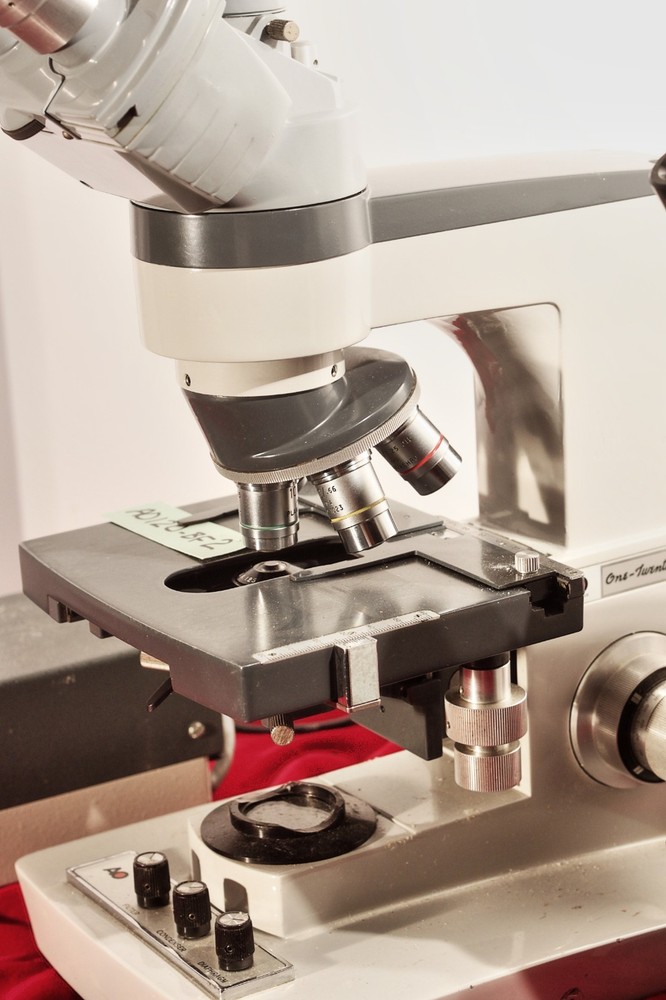 AO120 COMPOUND MICROSCOPE WITH CYCLOPTIC STEREO MICROSCOPE-COMPLETE MADE IN USA