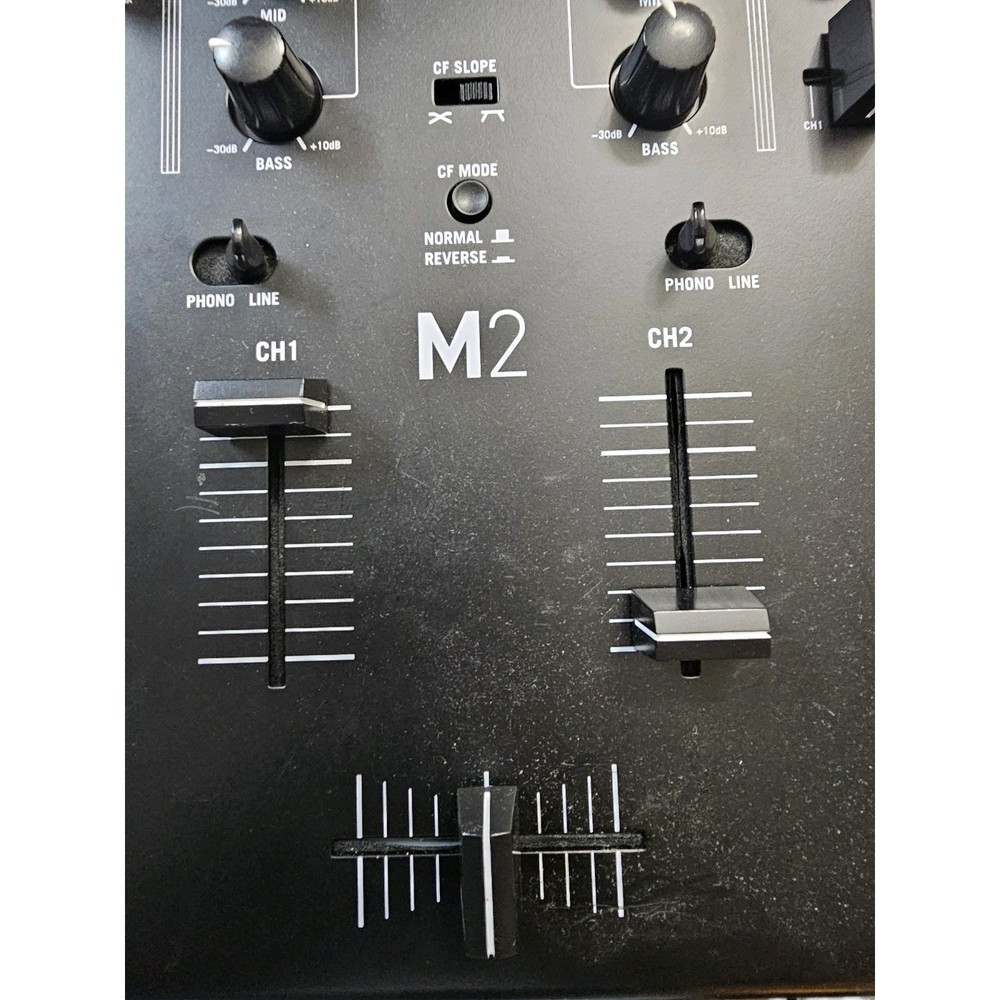 NUMARK M2 Black Performance Scratch DJ MIXER - Near Mint - Original Box DAMAGE
