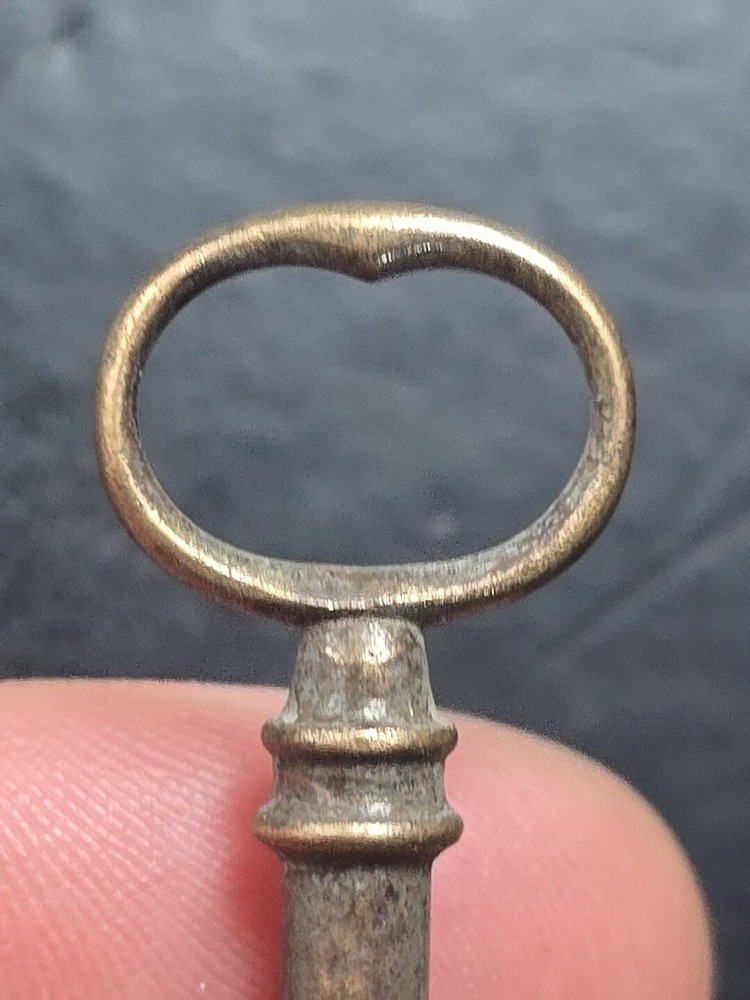 Old Miniature Brass Key☆ Small Antique Skeleton Key!