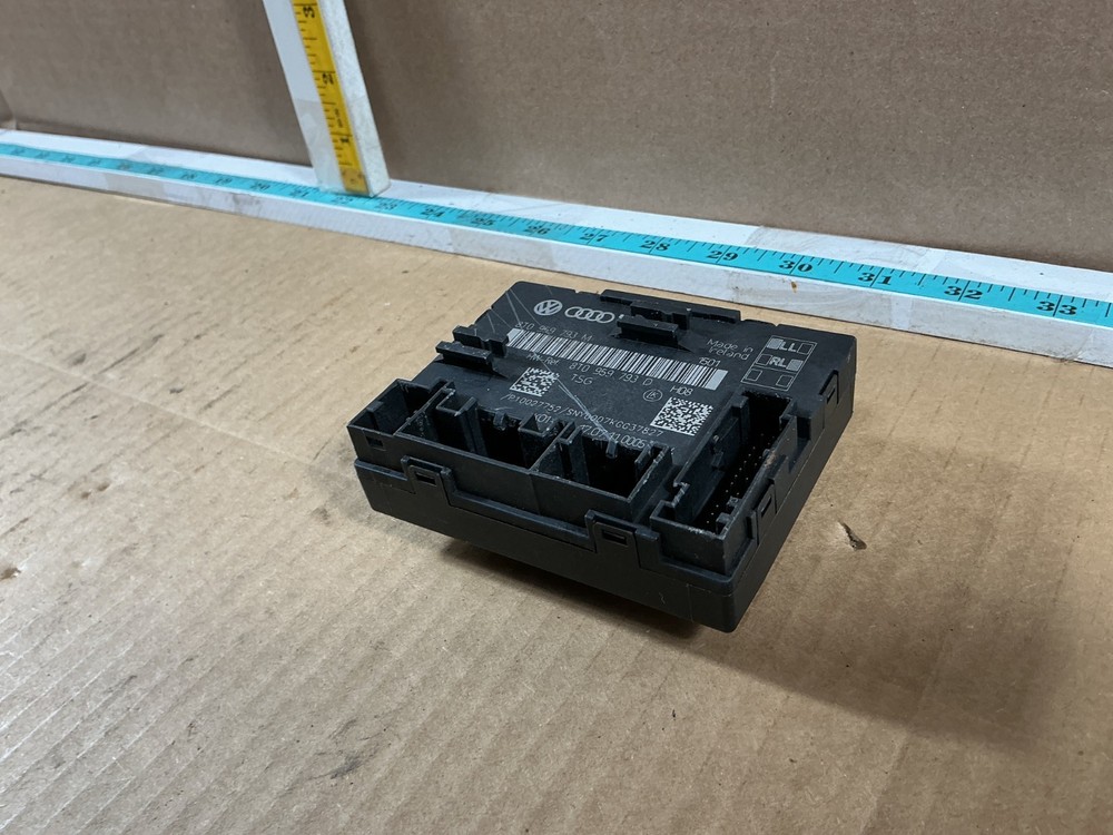 2009-2012 Audi A5 Front Left Door Control Module 8K0959793D OEM