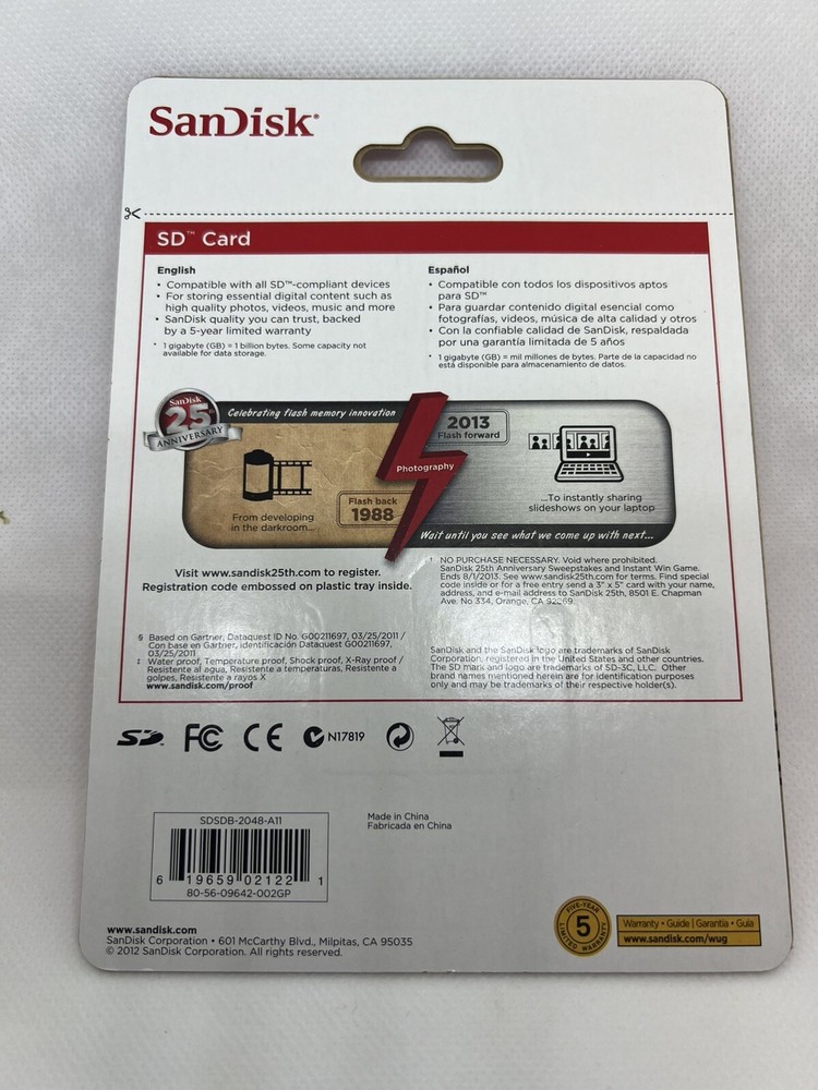 NEW SanDisk 2GB Class 2 SD Camera Memory Card