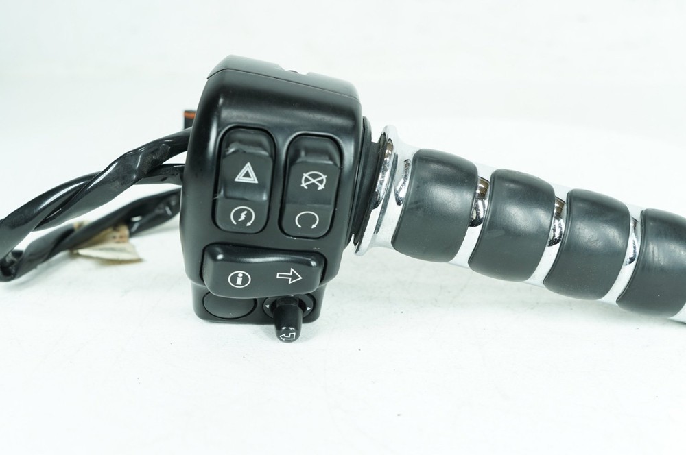 14 Harley Touring Electra Glide Ultra Right Engine Start Kill Switches Controls