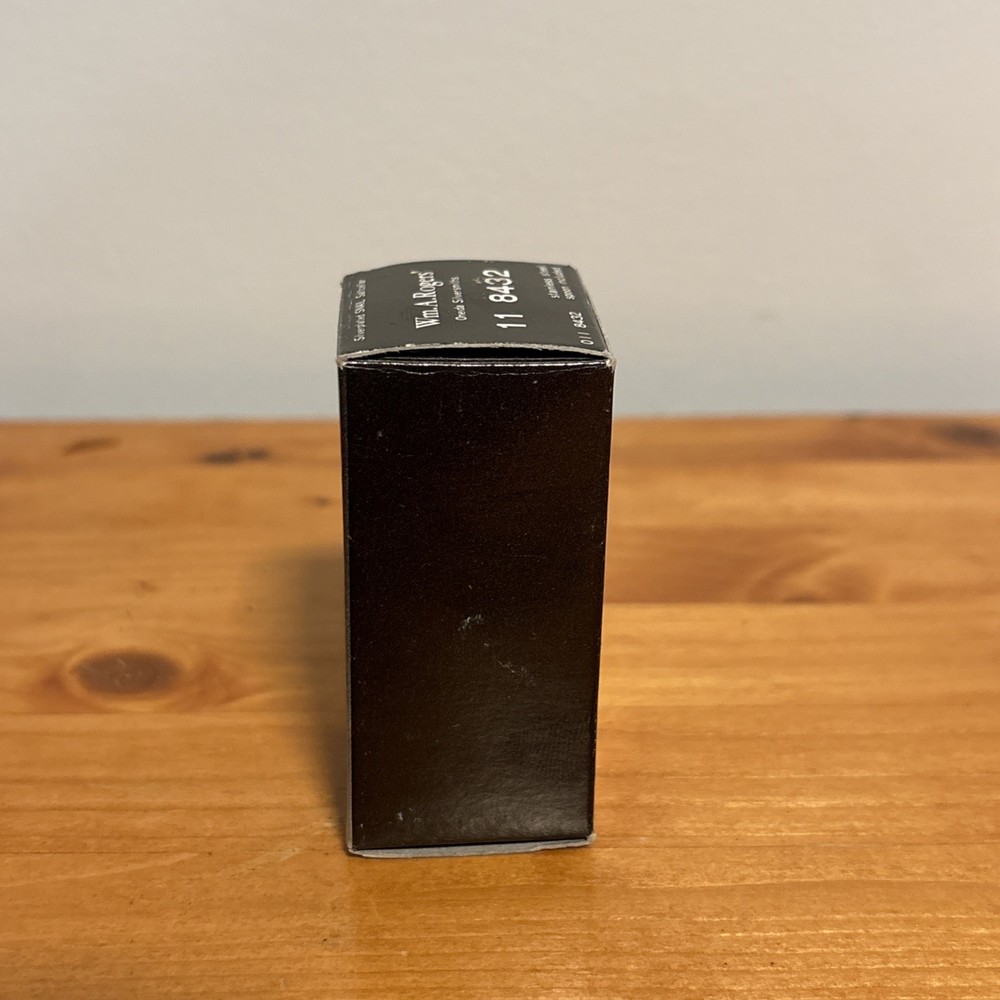 Wm. A. Rogers. Oneida Silversmiths Tarnish Resistant Silver Salt Cellar Snail