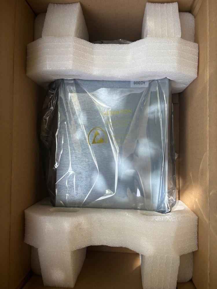 NEW HP AW592A P2000 G3 SAS Controller 582934-001 – 8GB Cache
