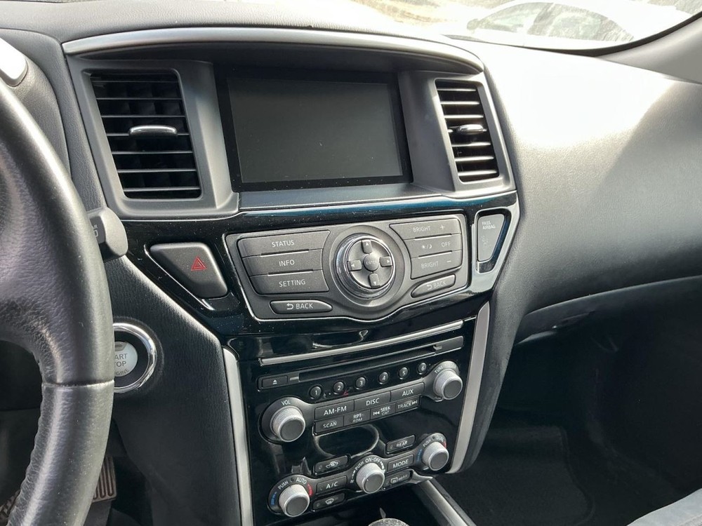 PATHFINDR 2014 Glove Box 5020646