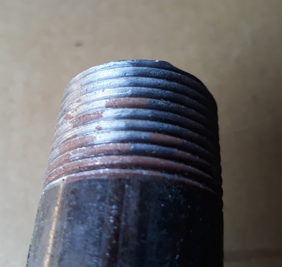 1" x 4 1/2" Threaded Black Pipe Nipple 1 PACK