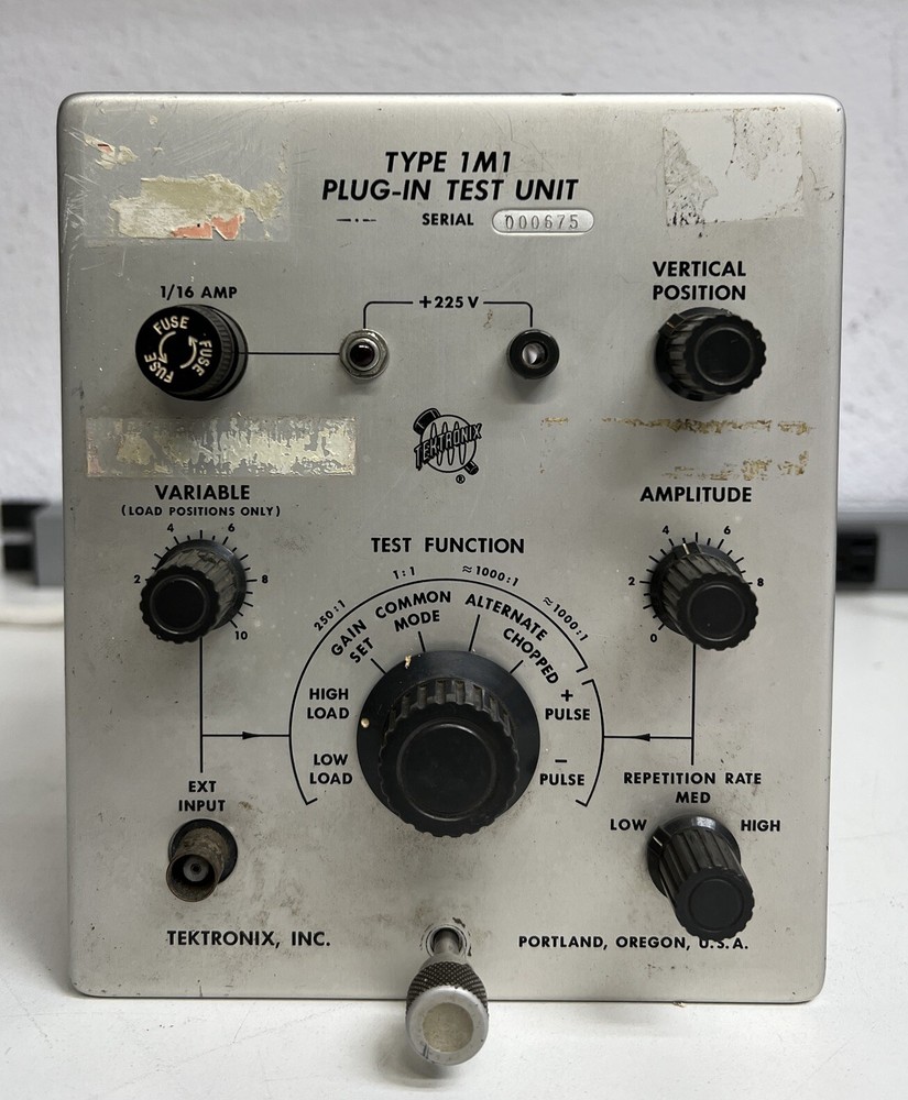 TEKTRONIX 1M1 CALIBRATION FIXTURE