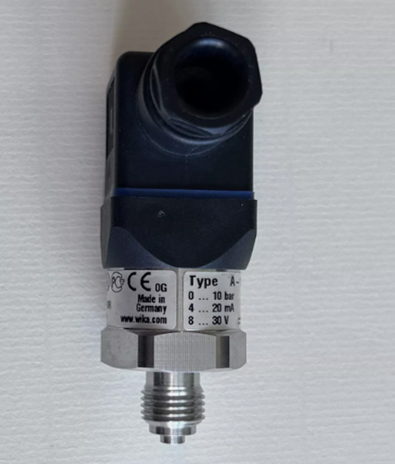 WIKA WIKA A-10 pressure sensor 0-10bar