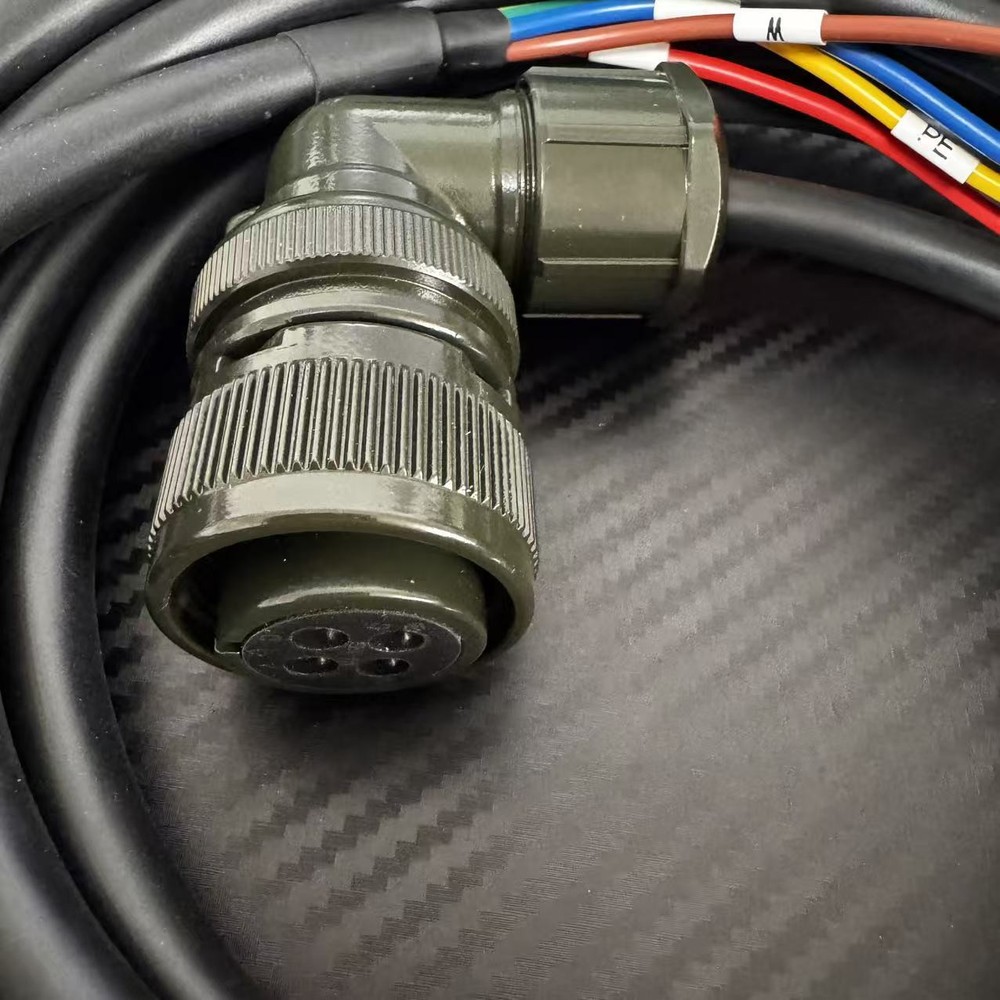 1PCS NEW FIT FOR HAAS Encoder Cable 32-1426C 5M