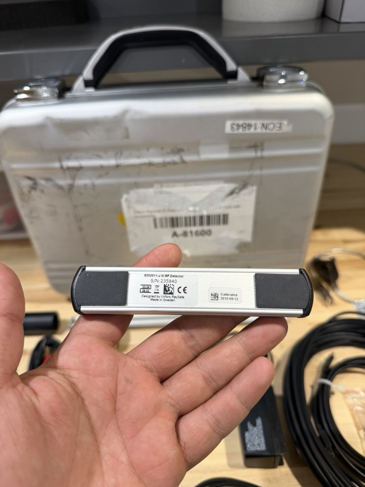 UNFORS RAYSAFE 8201023-D XI BASE UNIT W/ XI RF PROBE & ACCESSORIES (TESTED)