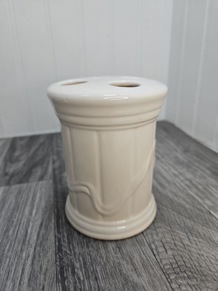 Cherub Toothbrush Holder