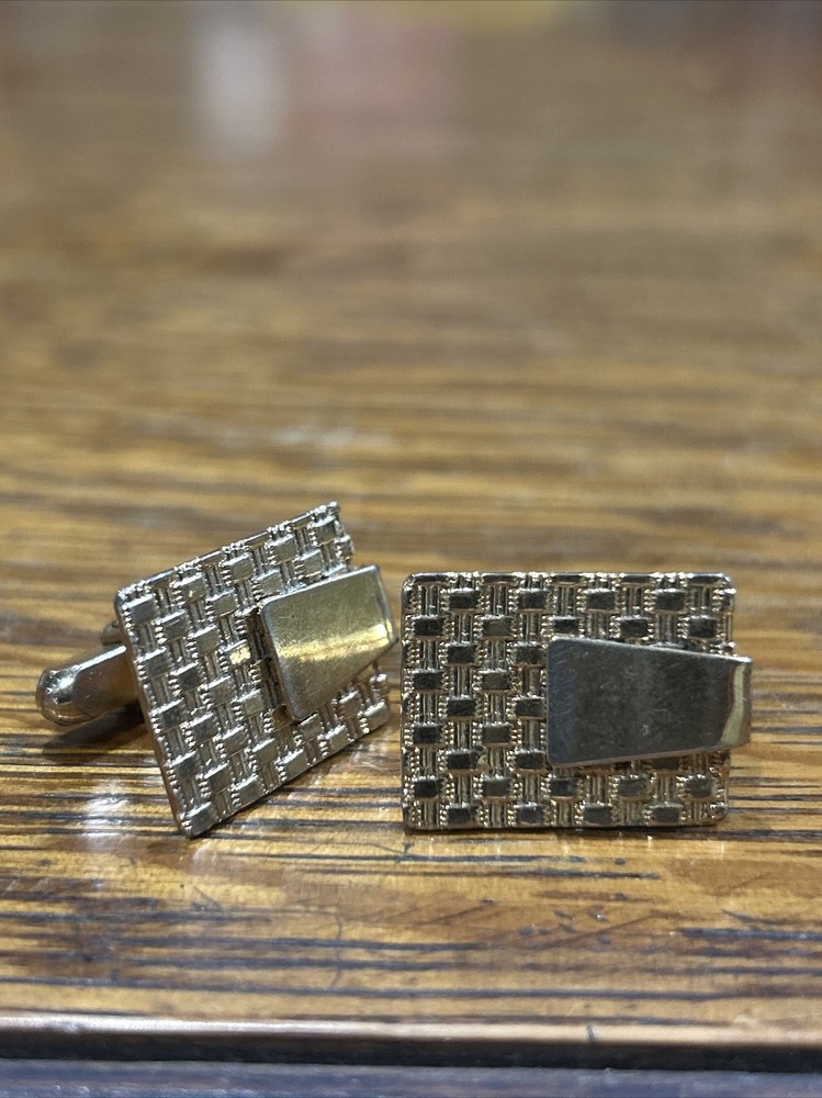 Vintage Gold Tone Square Geometric Etched Cuff Links