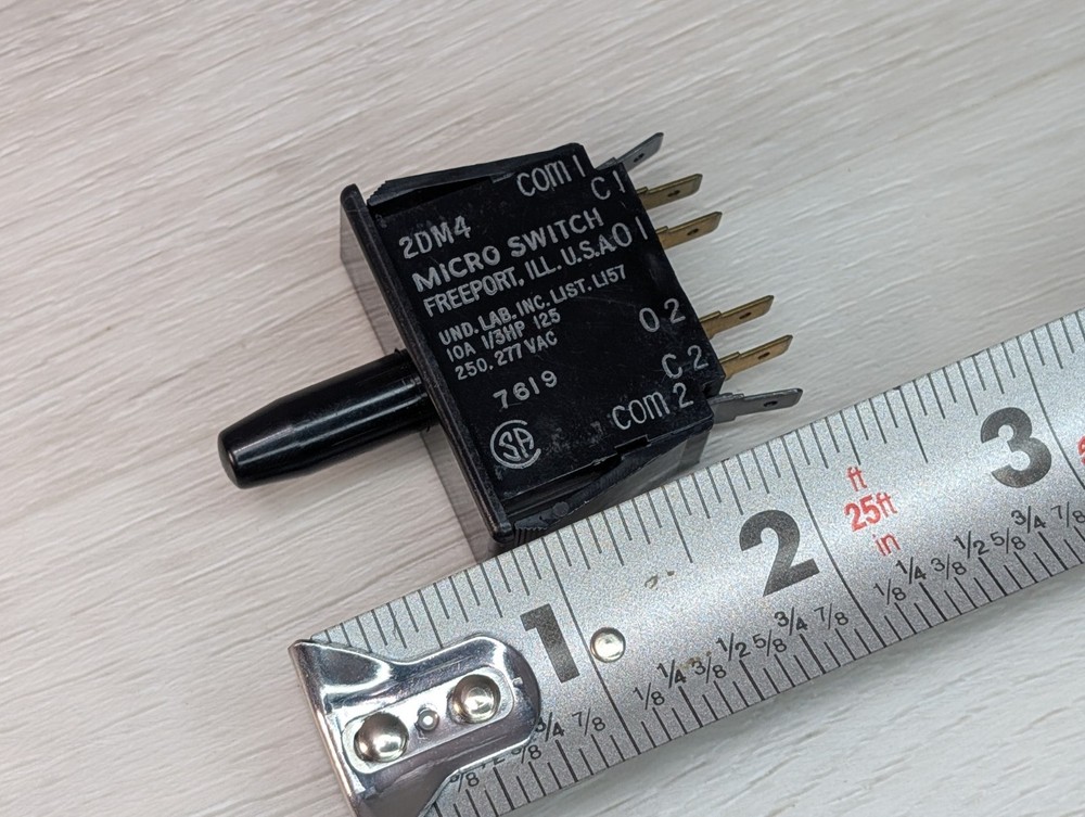 NEW Honeywell MicroSwitch 2DM4 Push / Pull Switch Plunger Actuator 10A 250VAC
