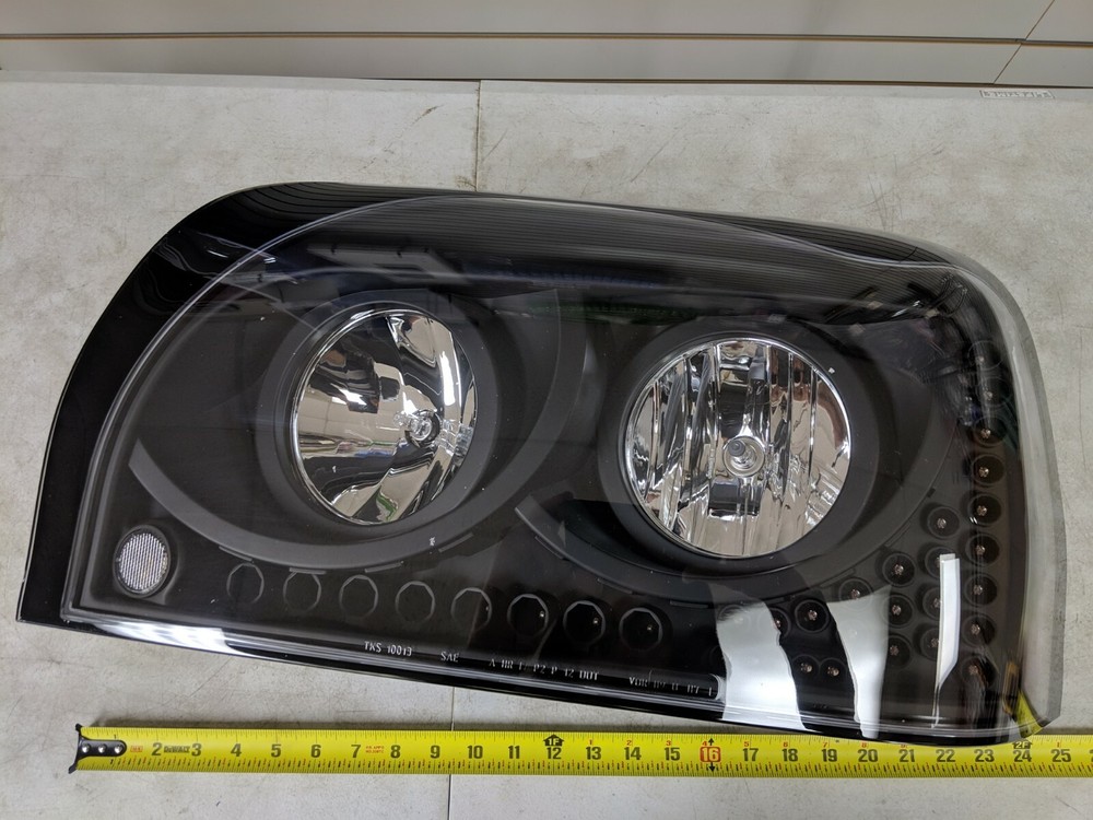 Headlight LH Driver Side for Freightliner Century Class Rig Matters # 40558