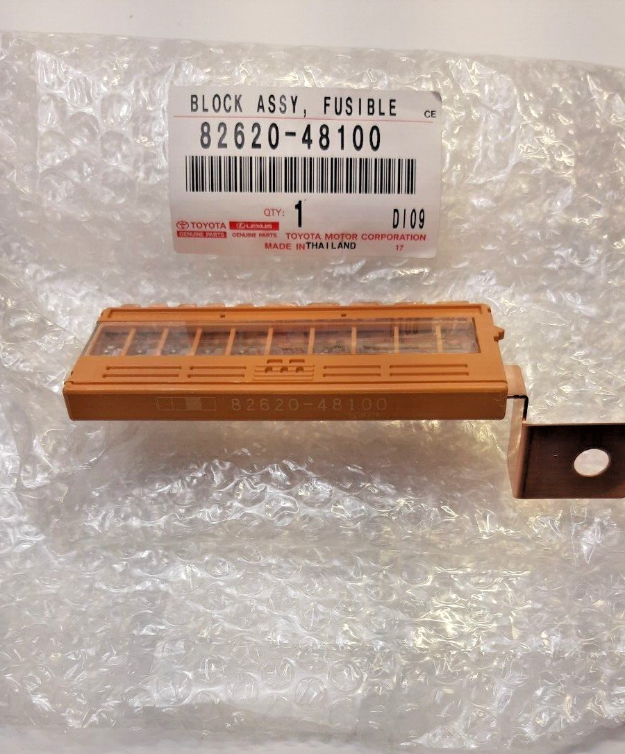 GENUINE OEM TOYOTA 08-13 HIGHLANDER| 09-15 VENZA FUSIBLE LINK BLOCK 82620-48100