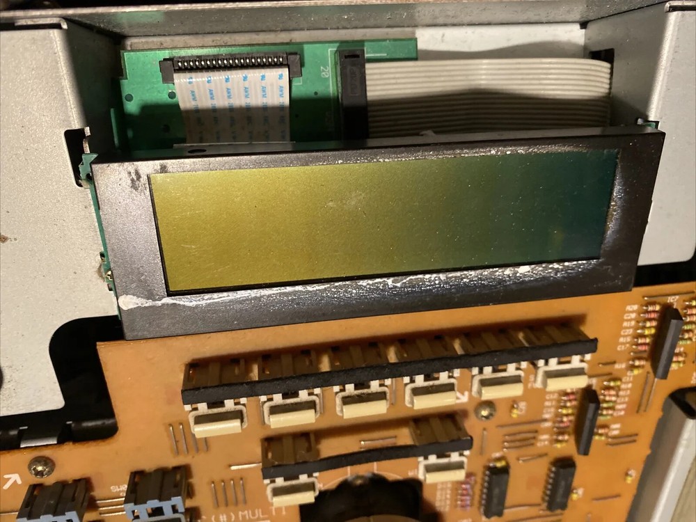 AKAI MPC 2000 Drum Machine Sampler Disk Powers On Linn Midi Beats