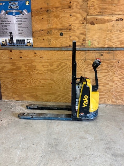 Yale Electric Pallet Jack