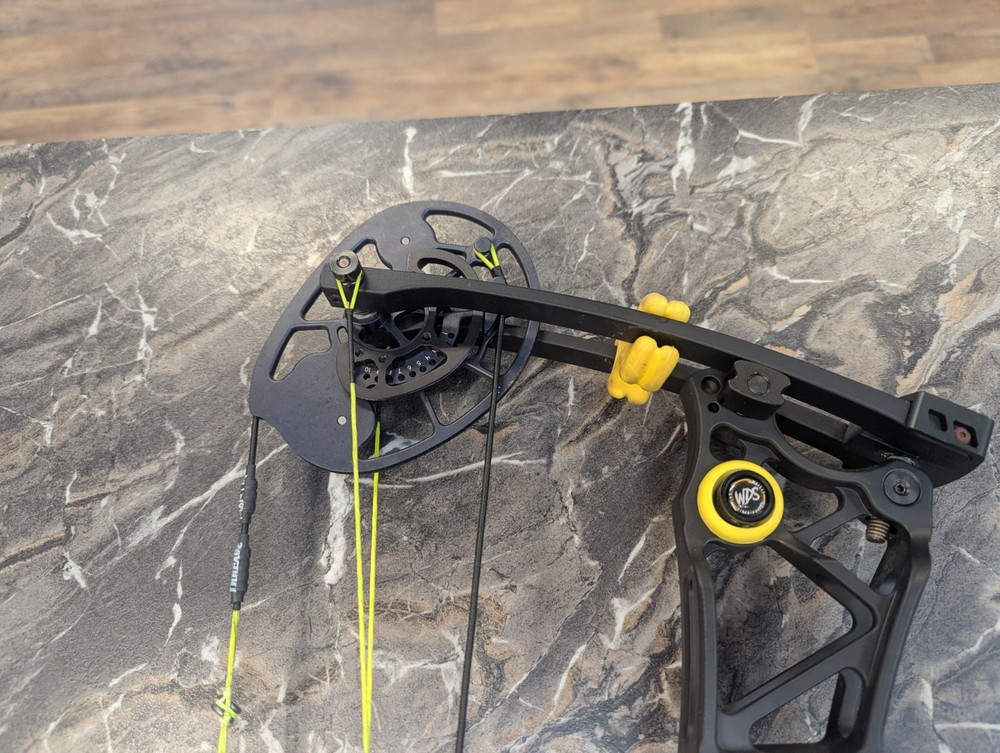 Martin Adx 7 Compound Archery Bow