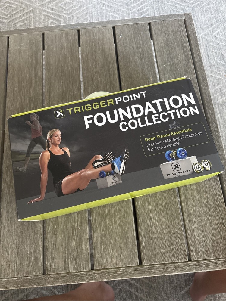 TriggerPoint Foundation Kit, Workout Recovery Tools, Leg Roller, New