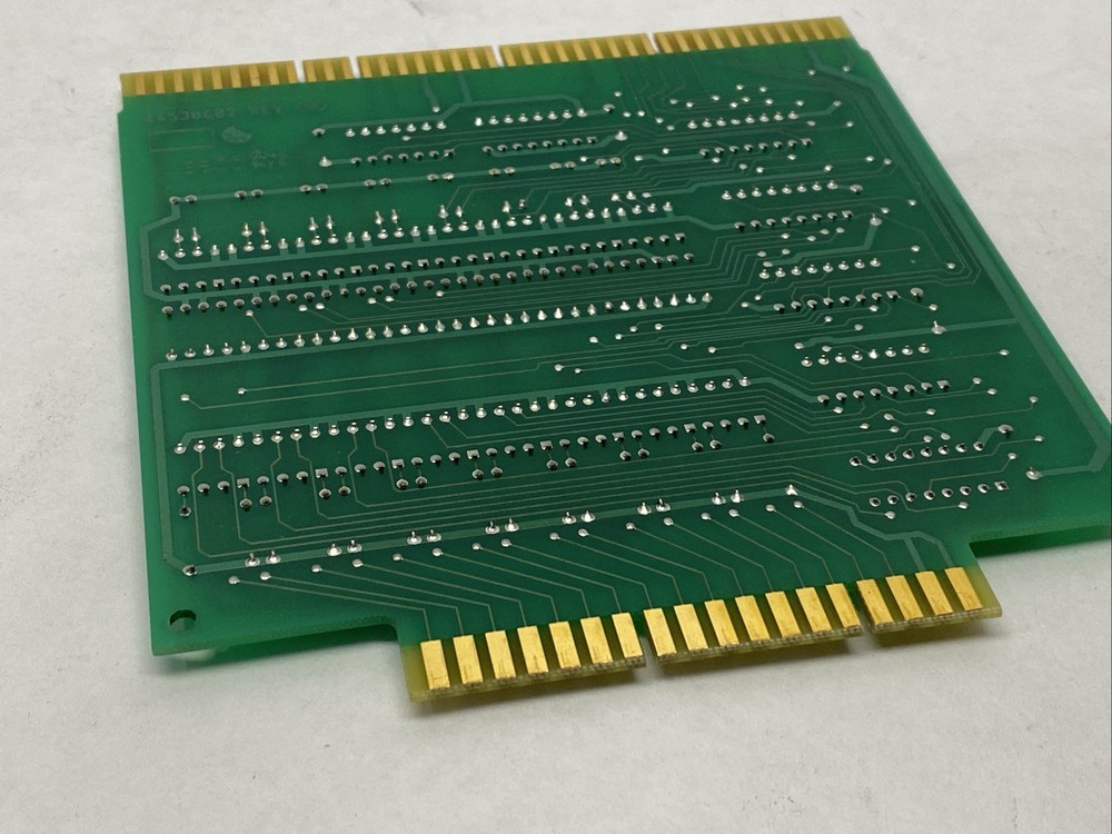 Universal Instruments 41035401-C Circuit Board Assembly 32 DC IN 3