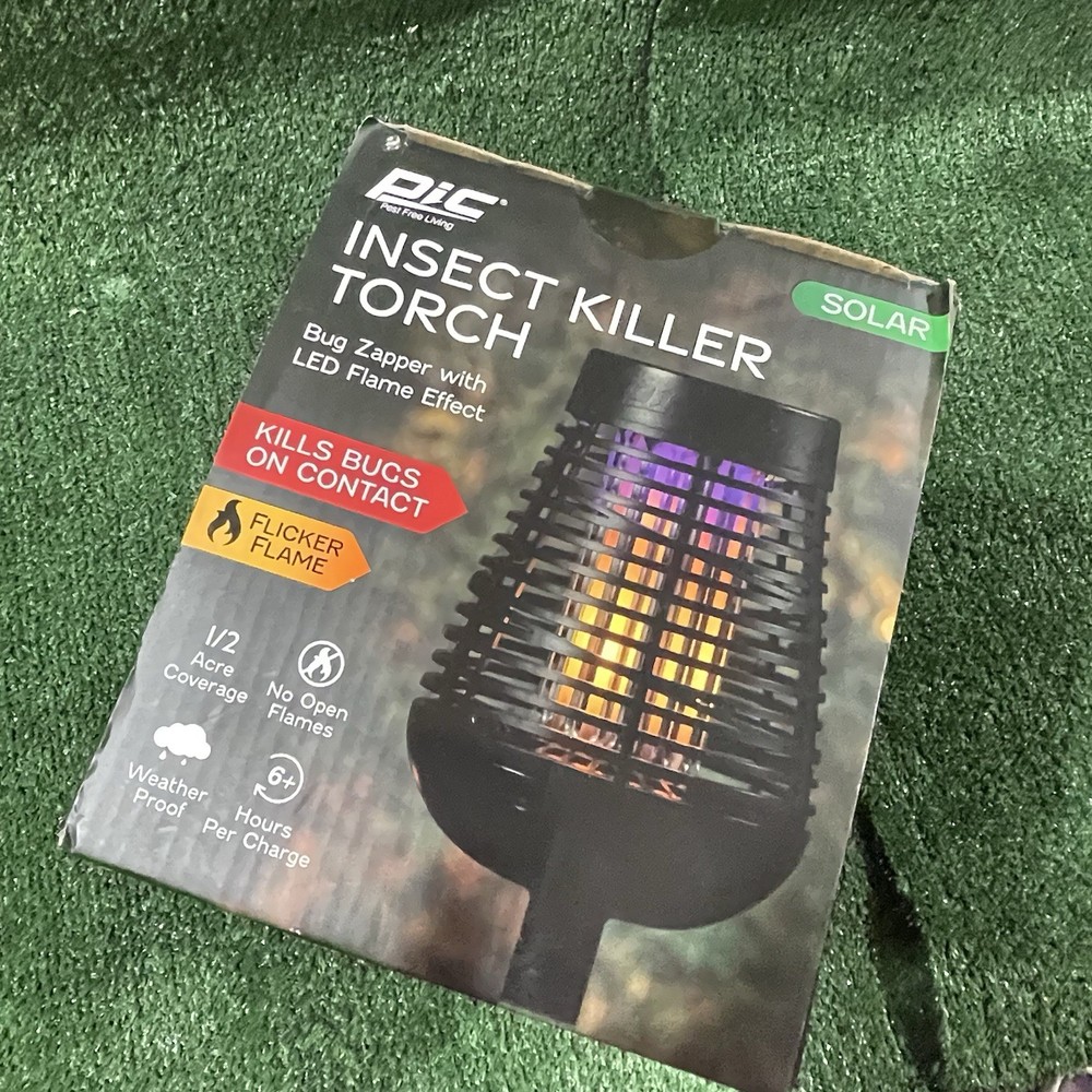 Insect Killer Torch, Solar Power Bug Zapper With Led Flame Effect New