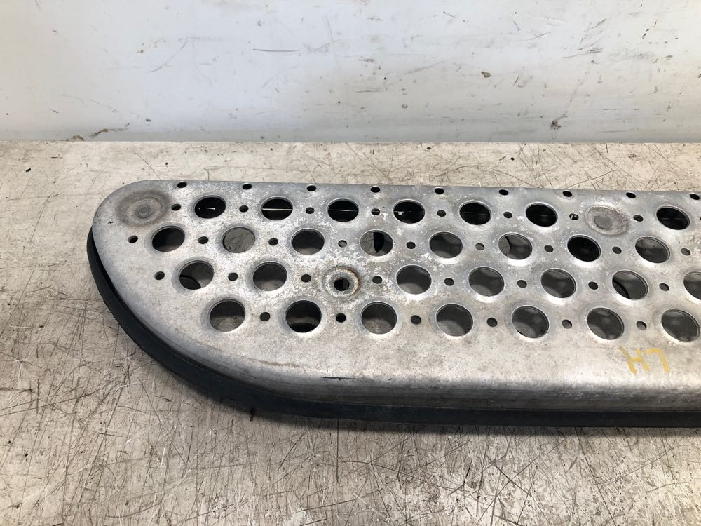 2000 Kenworth T2000 Step (723-10390)