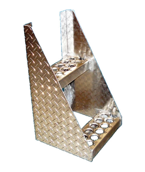 M11-840 MAGNUM Frame Step, Bolt-On