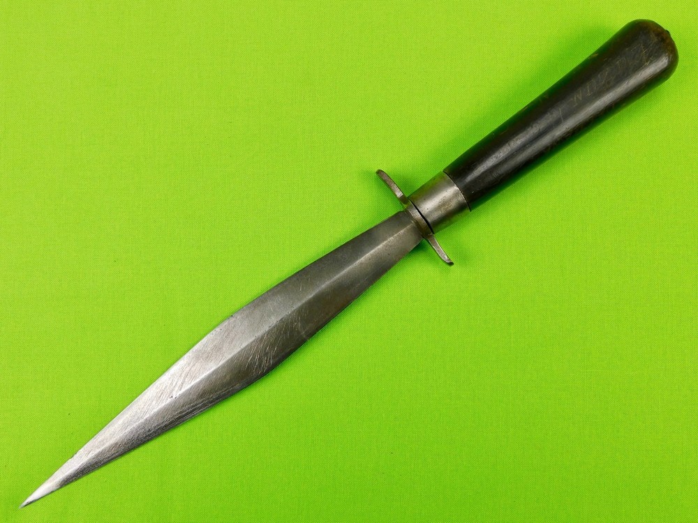 US WW2 Philippines Fighting Knife Dagger