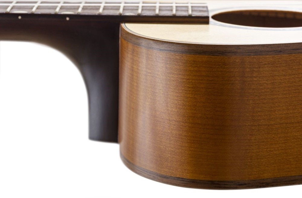 Baton Rouge UTM-T Flamed Maple Tenor Ukulele