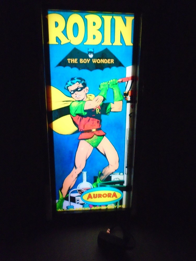 Aurora Robin LED Display light sign box