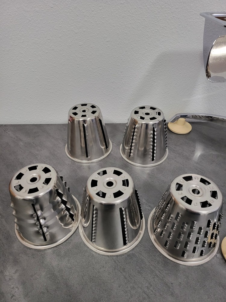 Vtg Master-Kut Portable Food Processor