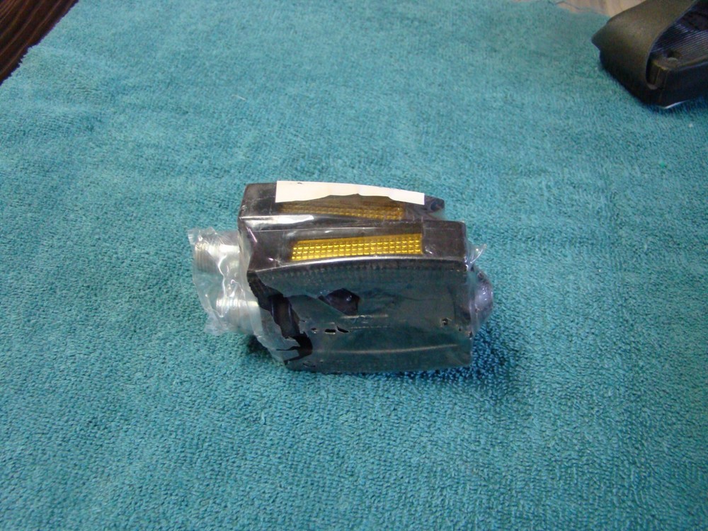 JUVENILE 9/16" PEDALS