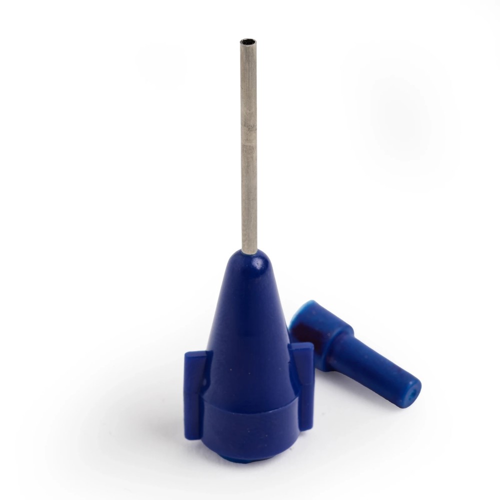 Pinewood Pro Graphite with Moly Additive with Needle Tip Applicator for derby