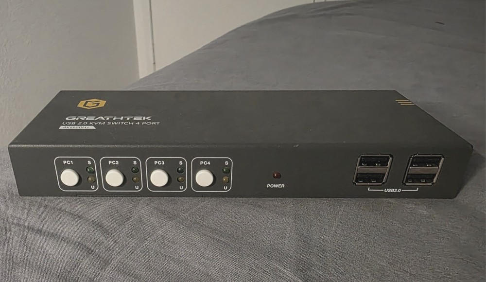 GREATHTEK KVM Switch 4 Port