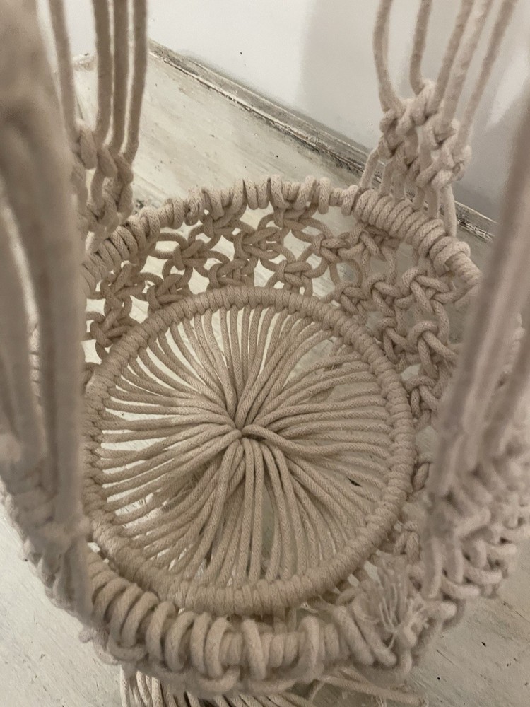 Macrame Hanging Plant Holder 8" Pot Boho Cottage Core NWT