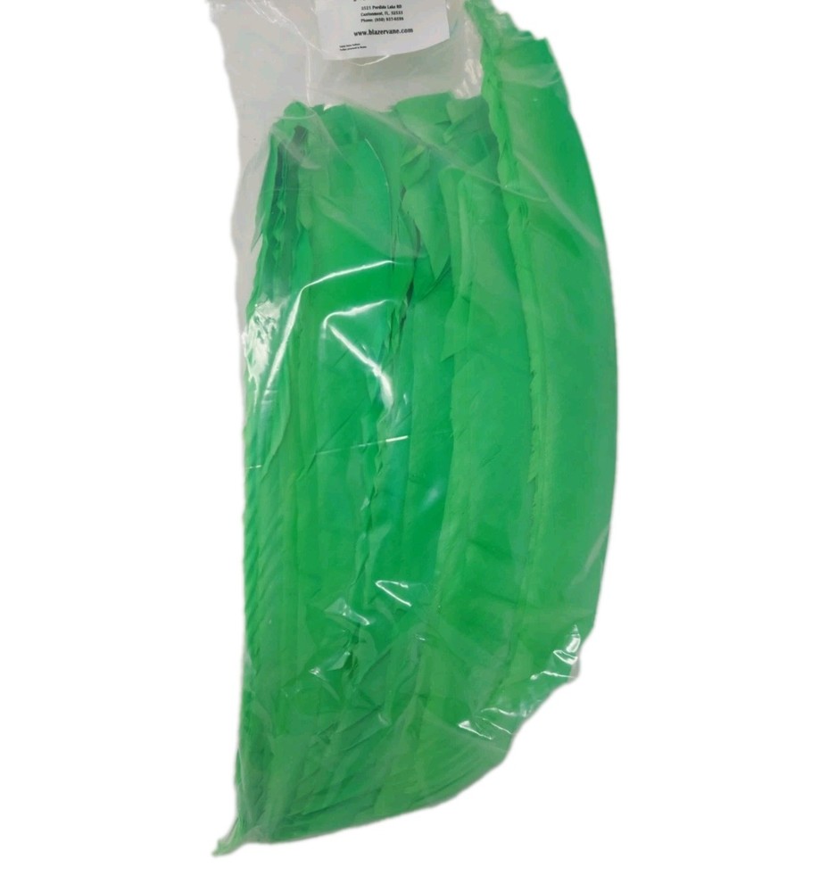 100 Pack Bullseye Feathers FULL LENGTH 9" Right Wing: Solid Hunter Green