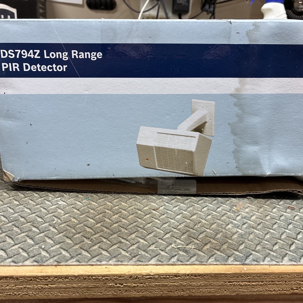 Bosch DS794Z Long Range PIR Detector