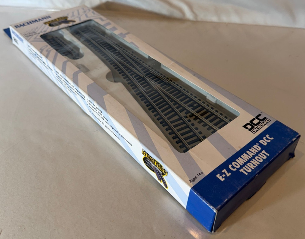 🚂Bachmann HO Scale 44133 E-Z Track Command DCC #5 Turnout Right Nickel Silver🚂
