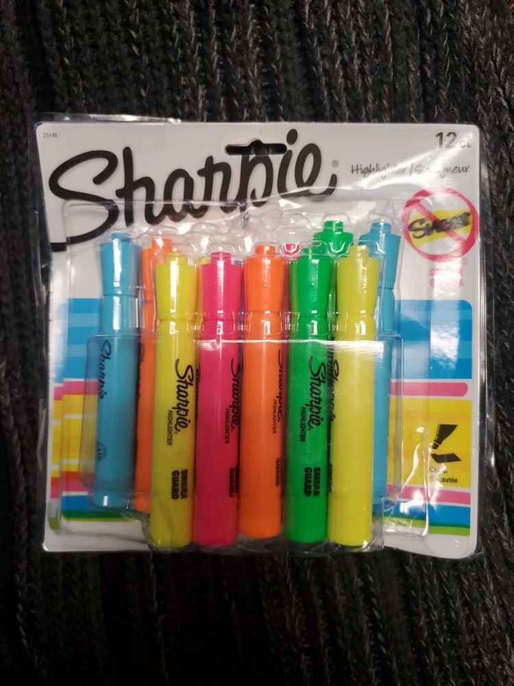 SHARPIE Tank Style Highlighters, Chisel Tip, 12-Count, Assorted Fluorescent
