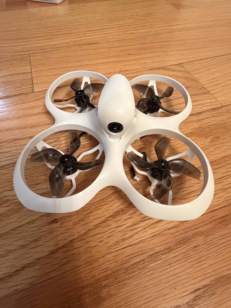 Cetus X Drone Kit 2 Controllers, 7 Batteries, 2 Flight Controllers And More.