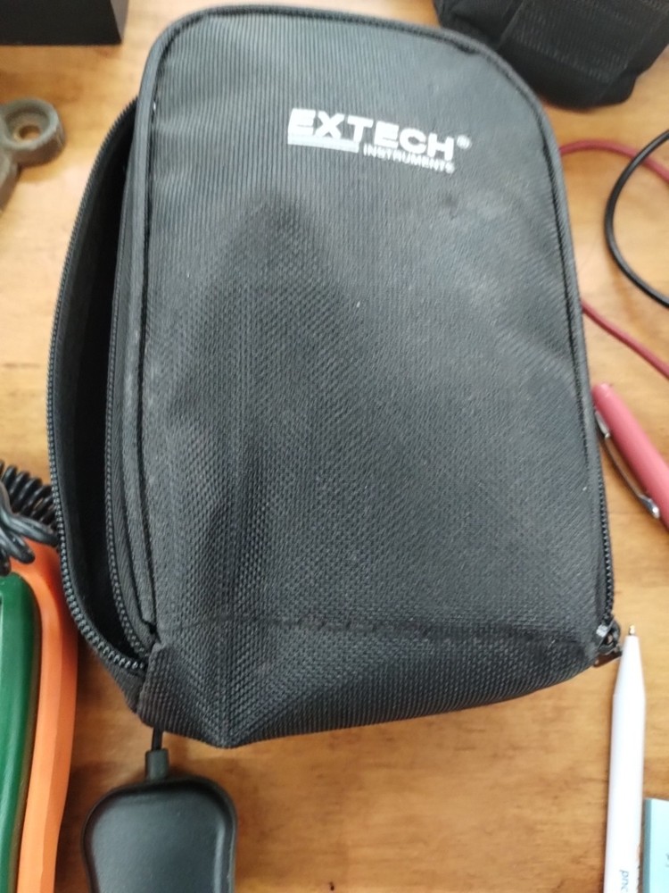 Extech LT300 Light Meter With Backlight Excellent Condition + Case + Manual